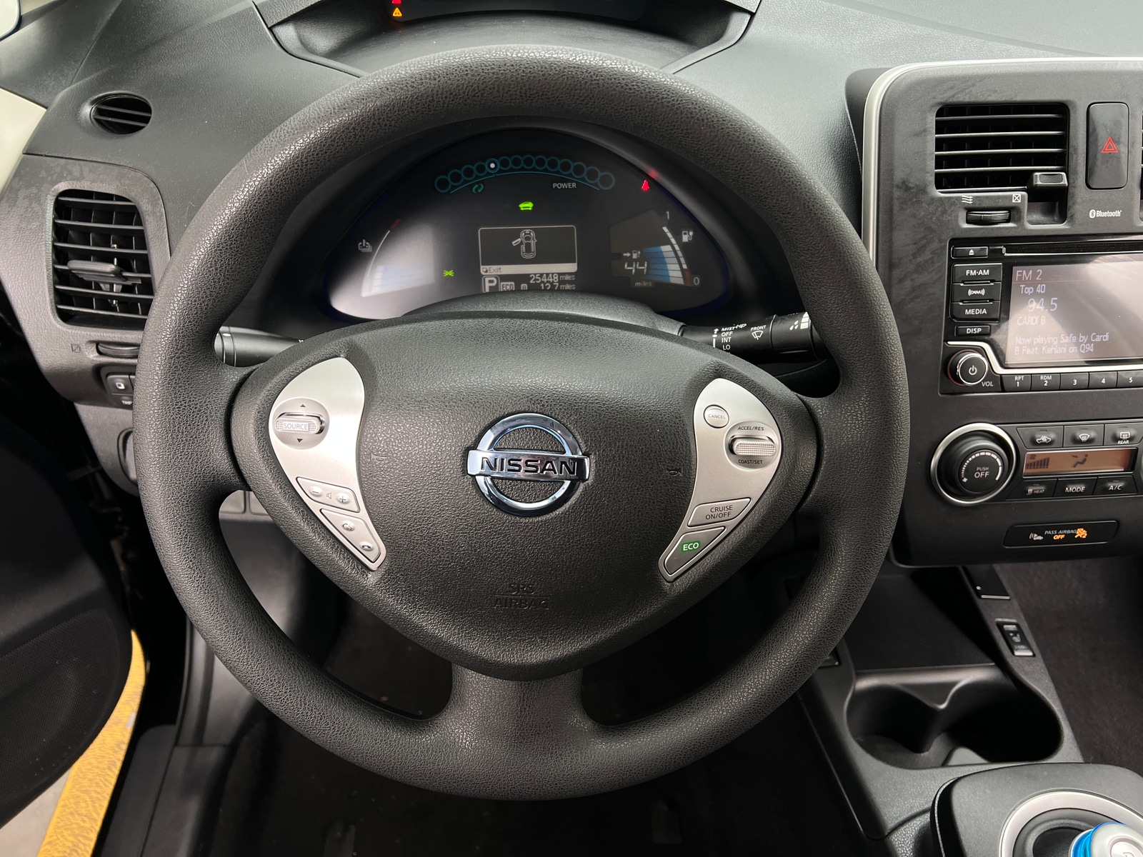 Thumbnail: 2017 Nissan Leaf - 5