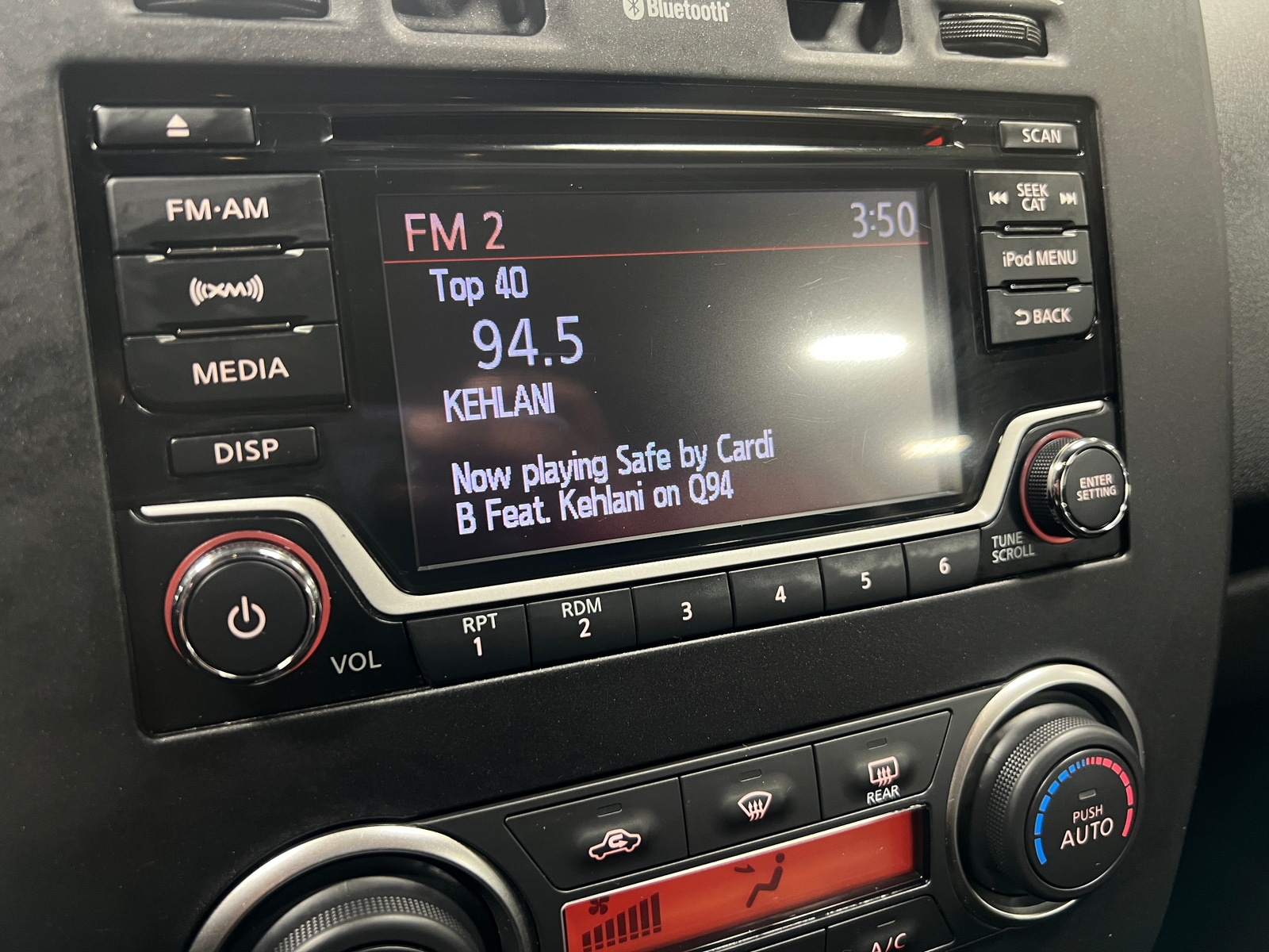 Thumbnail: 2017 Nissan Leaf - 4