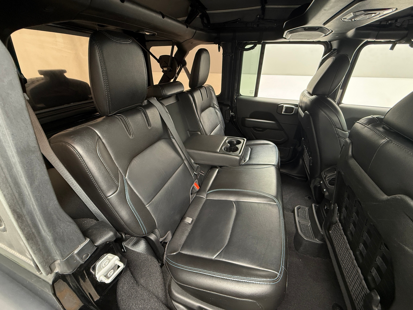 Thumbnail: 2021 Jeep Wrangler - 5