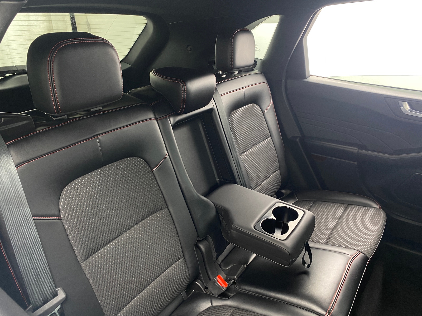 Thumbnail: 2023 Ford Escape - 5