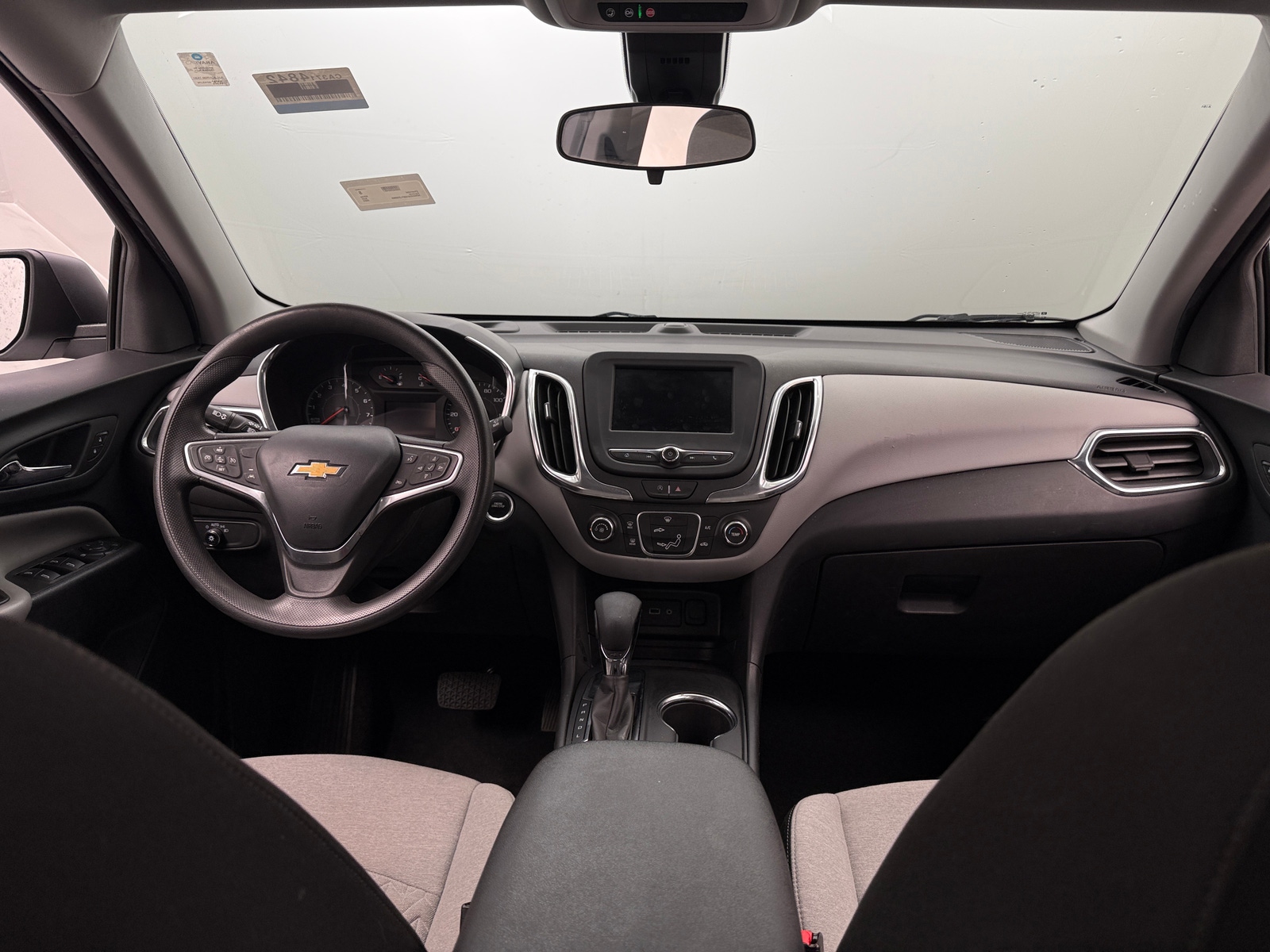 Thumbnail: 2023 Chevrolet Equinox - 3