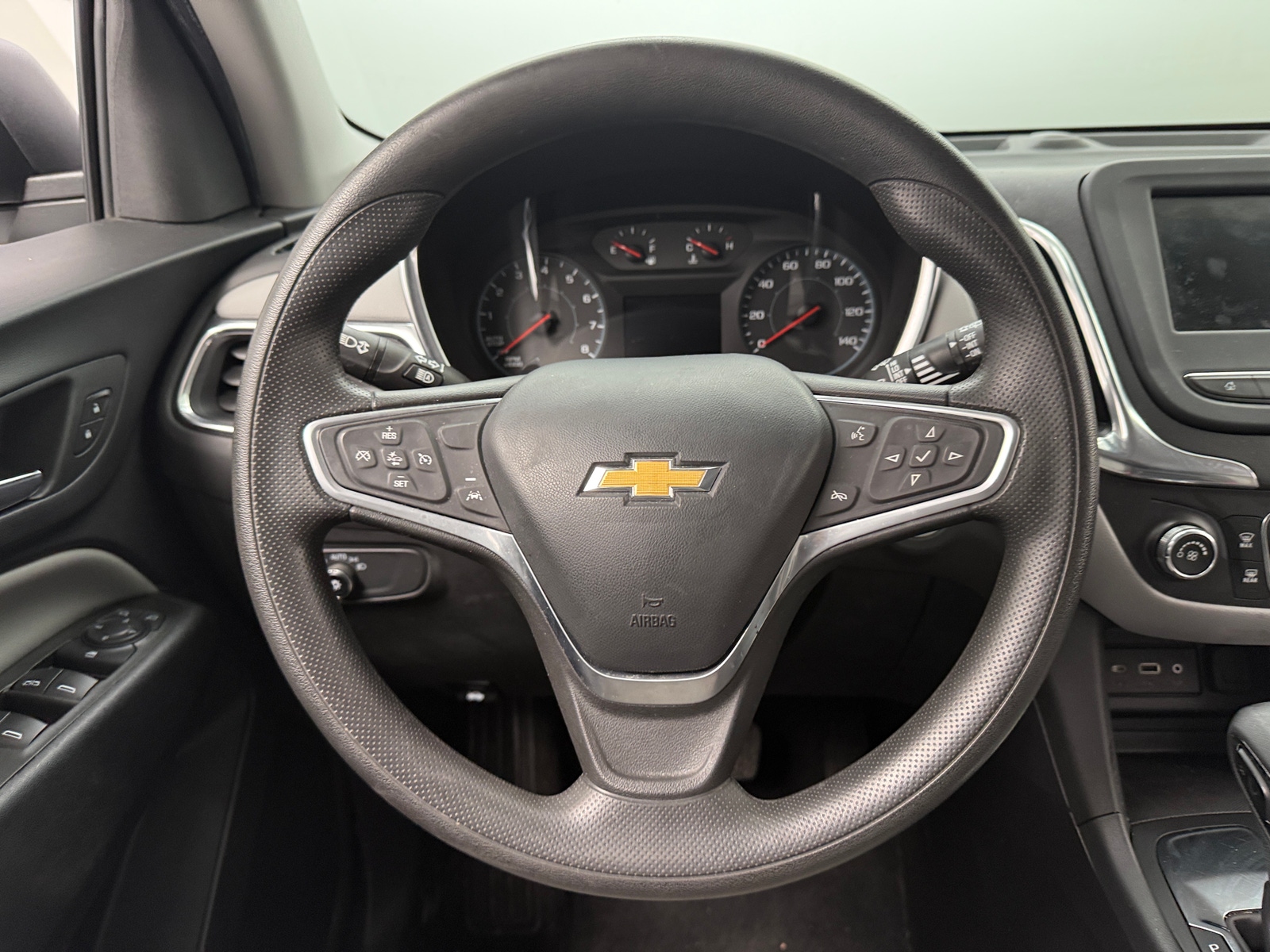 Thumbnail: 2023 Chevrolet Equinox - 5