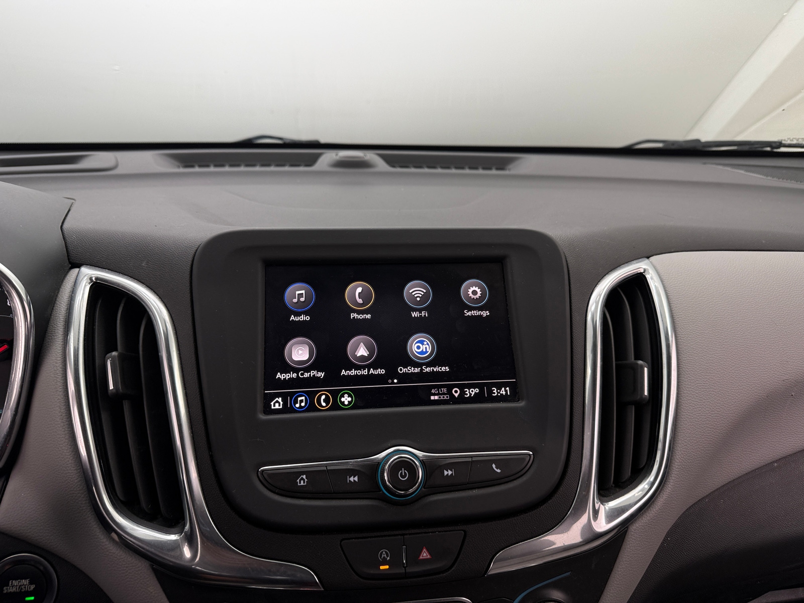 Thumbnail: 2023 Chevrolet Equinox - 4