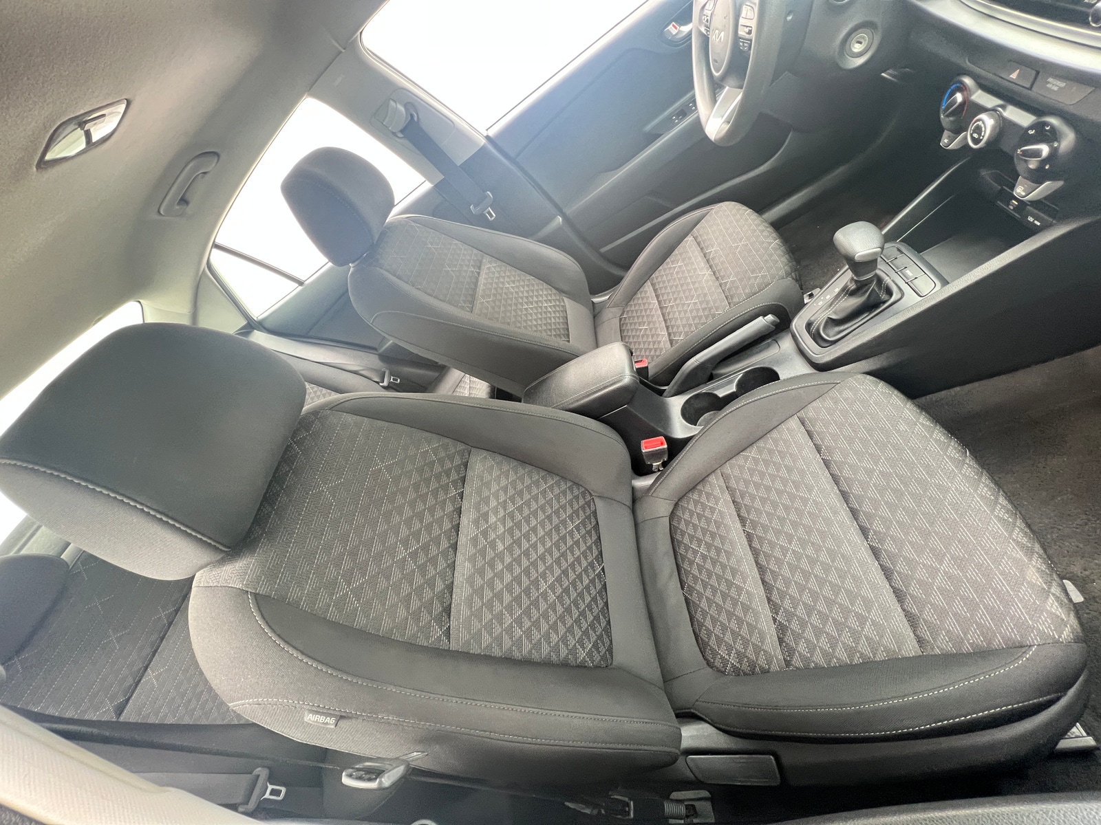 Thumbnail: 2023 Kia Rio - 2