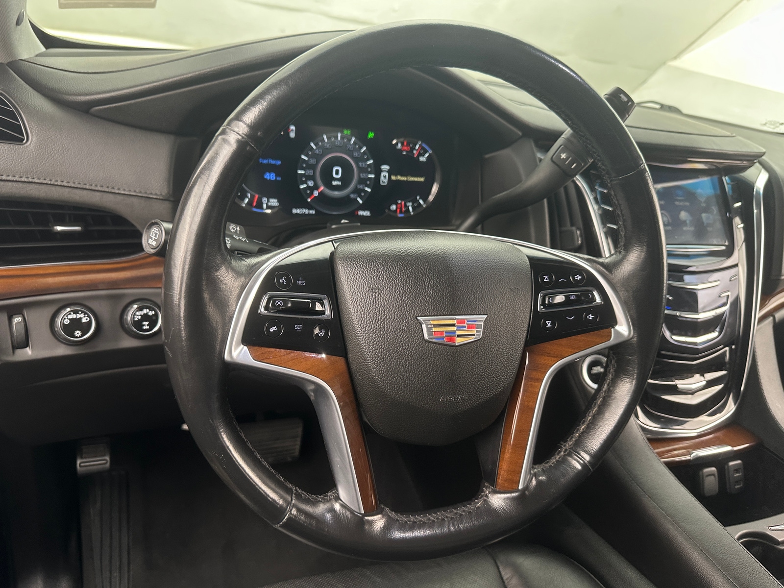 Thumbnail: 2017 Cadillac Escalade - 4