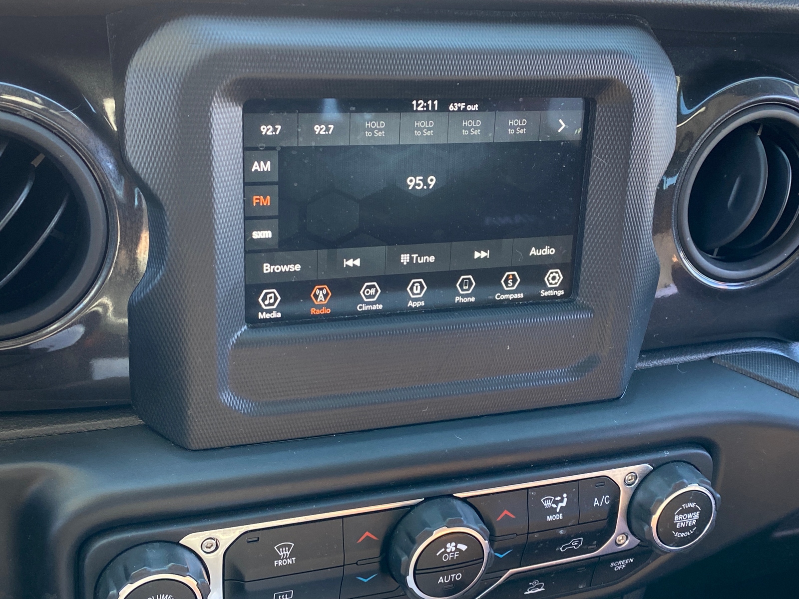 Thumbnail: 2022 Jeep Gladiator - 4