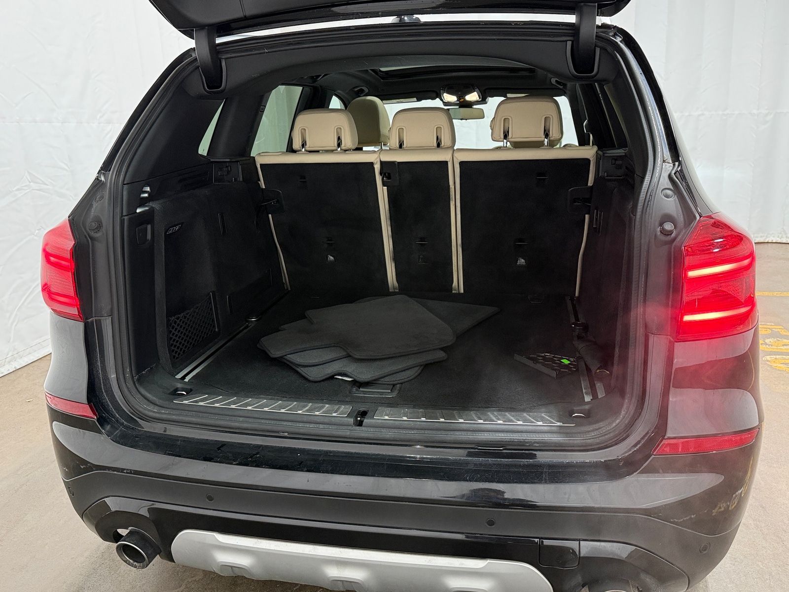 Thumbnail: 2019 BMW X3 - 6