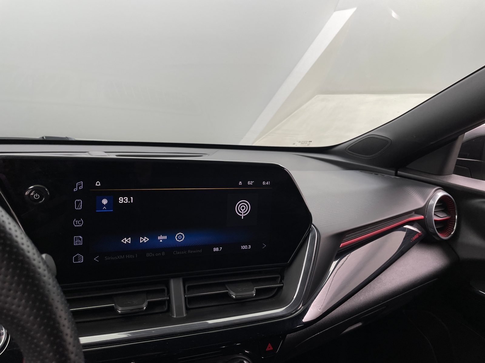 Thumbnail: 2024 Chevrolet Trax - 3