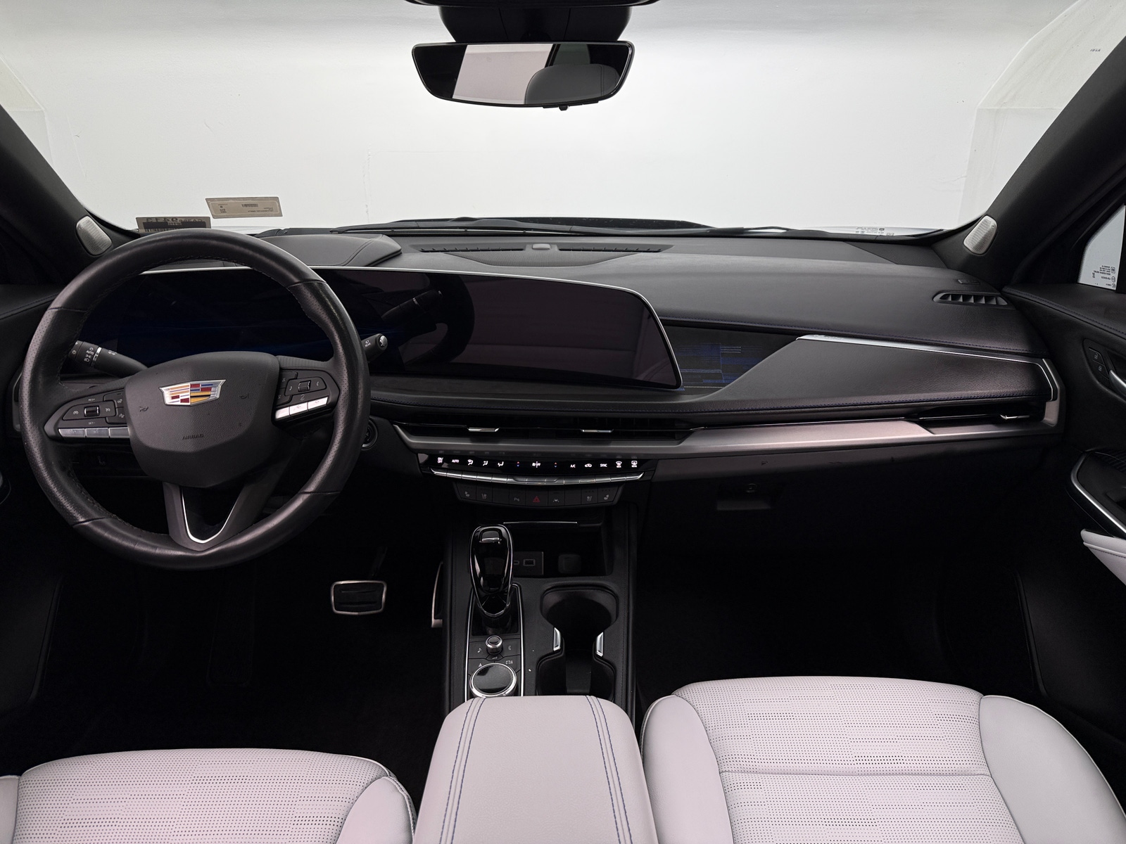 Thumbnail: 2024 Cadillac XT4 - 2