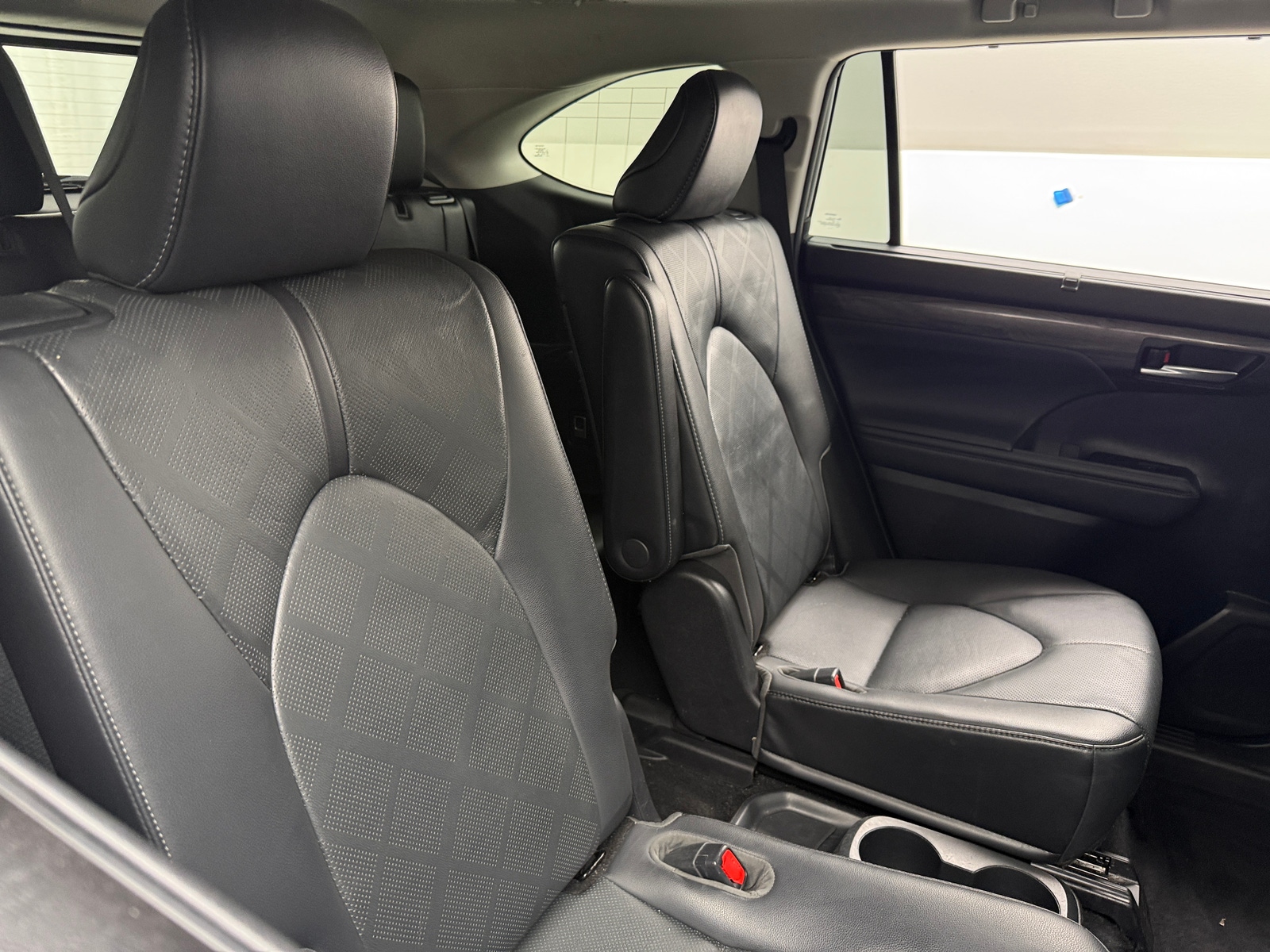 Thumbnail: 2021 Toyota Highlander - 5