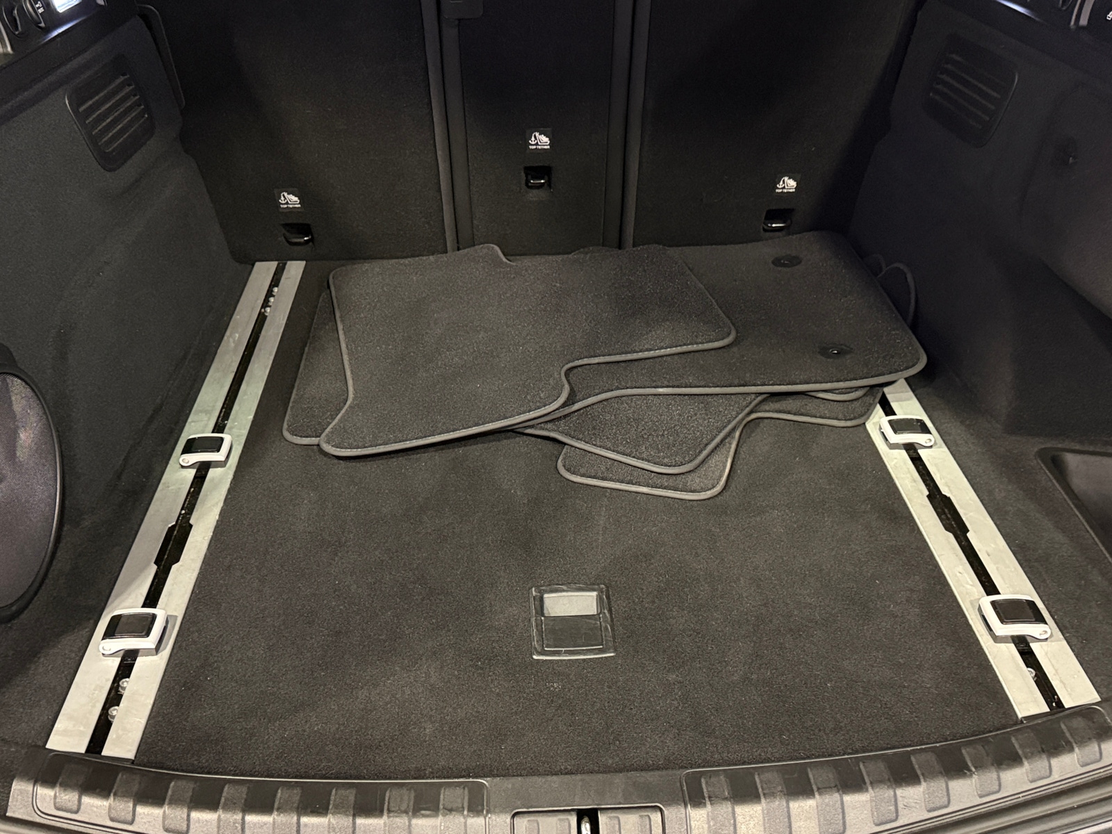 Thumbnail: 2018 Alfa Romeo Stelvio - 6