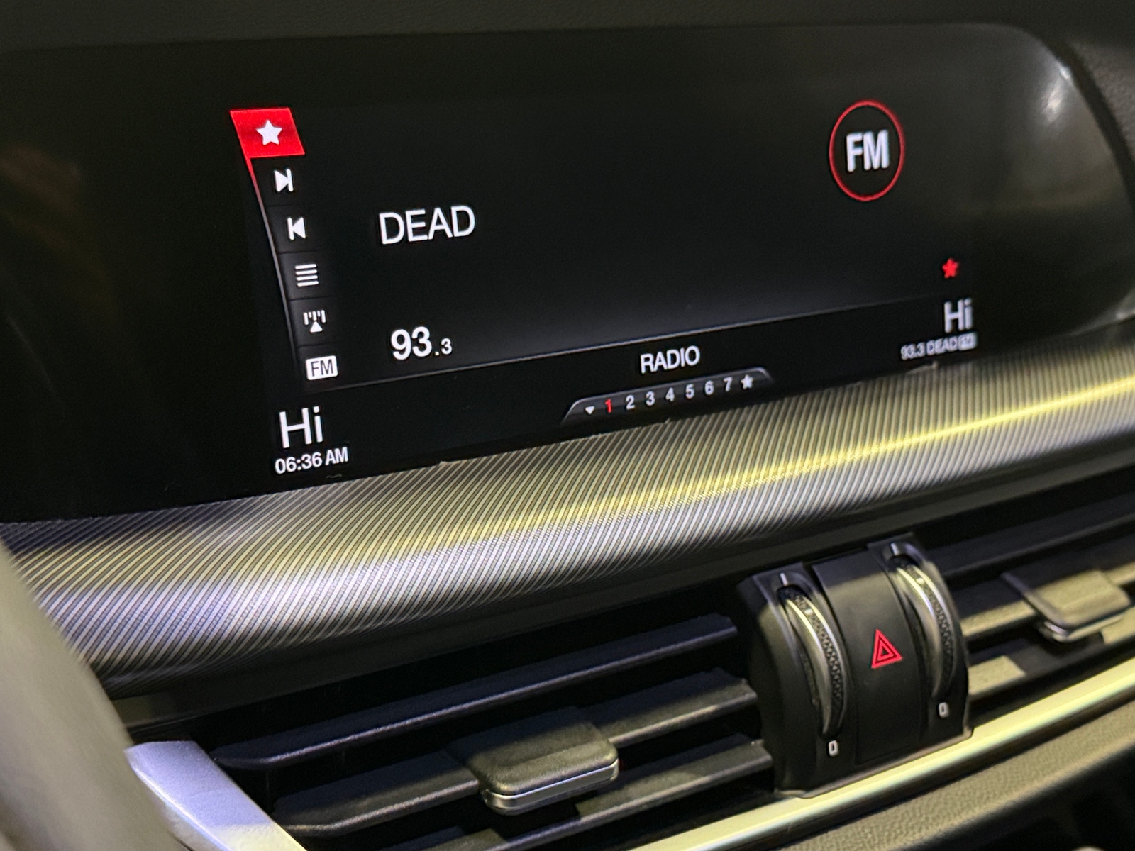 Thumbnail: 2018 Alfa Romeo Stelvio - 3