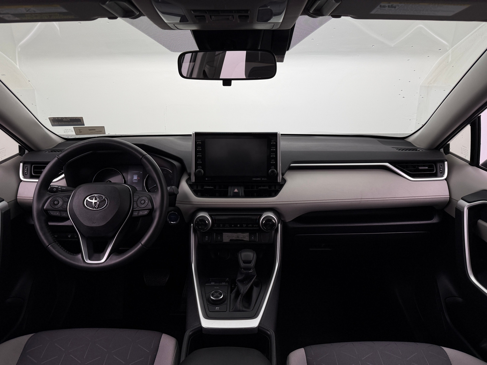 Thumbnail: 2022 Toyota RAV4 - 3