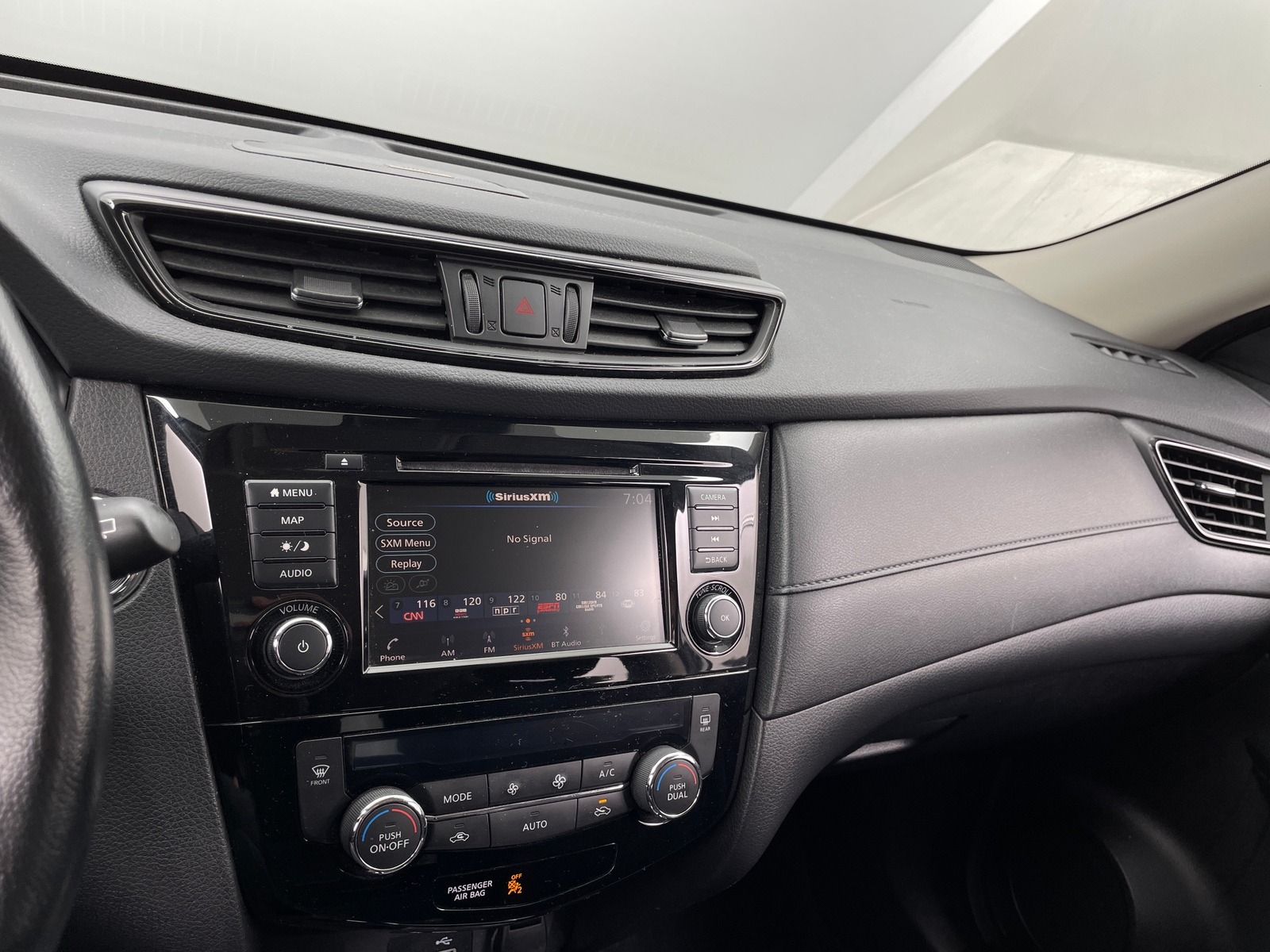 Thumbnail: 2020 Nissan Rogue - 4