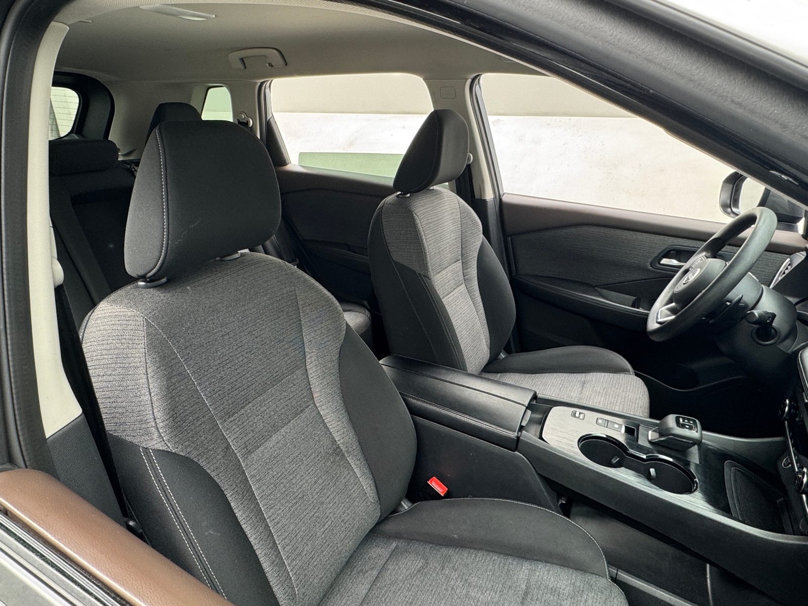 Thumbnail: 2023 Nissan Rogue - 2