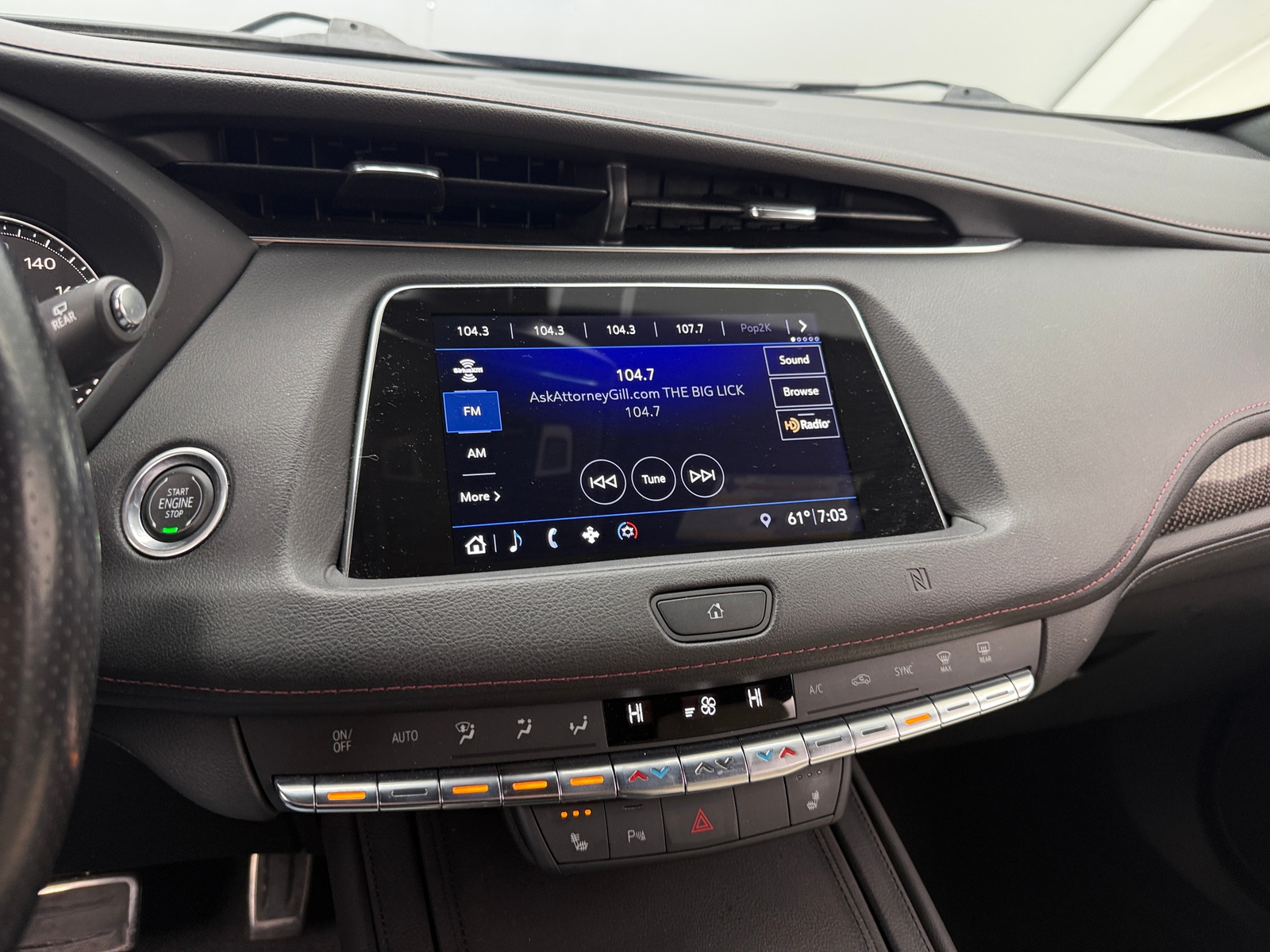 Thumbnail: 2019 Cadillac XT4 - 3