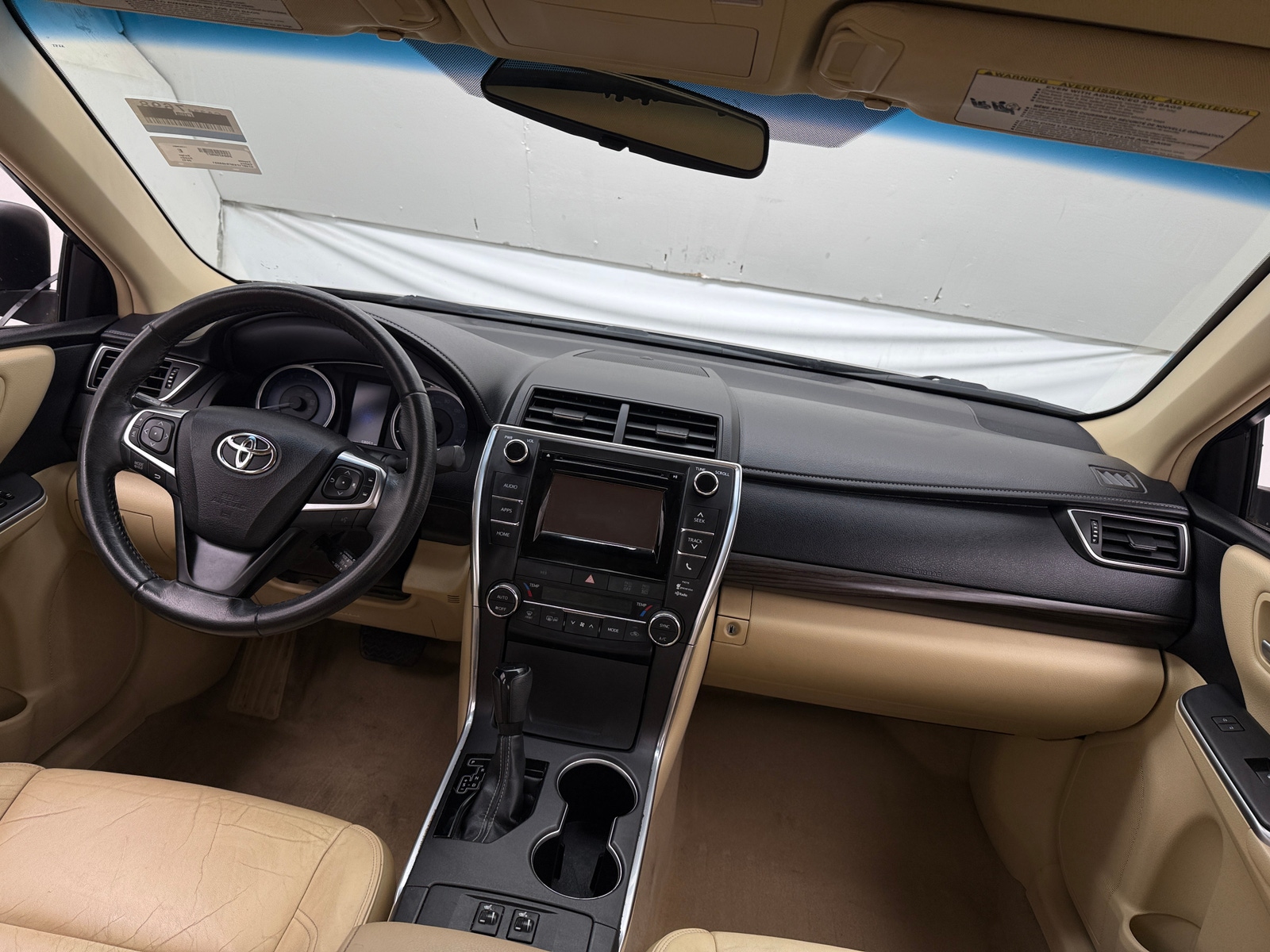 Thumbnail: 2015 Toyota Camry - 3