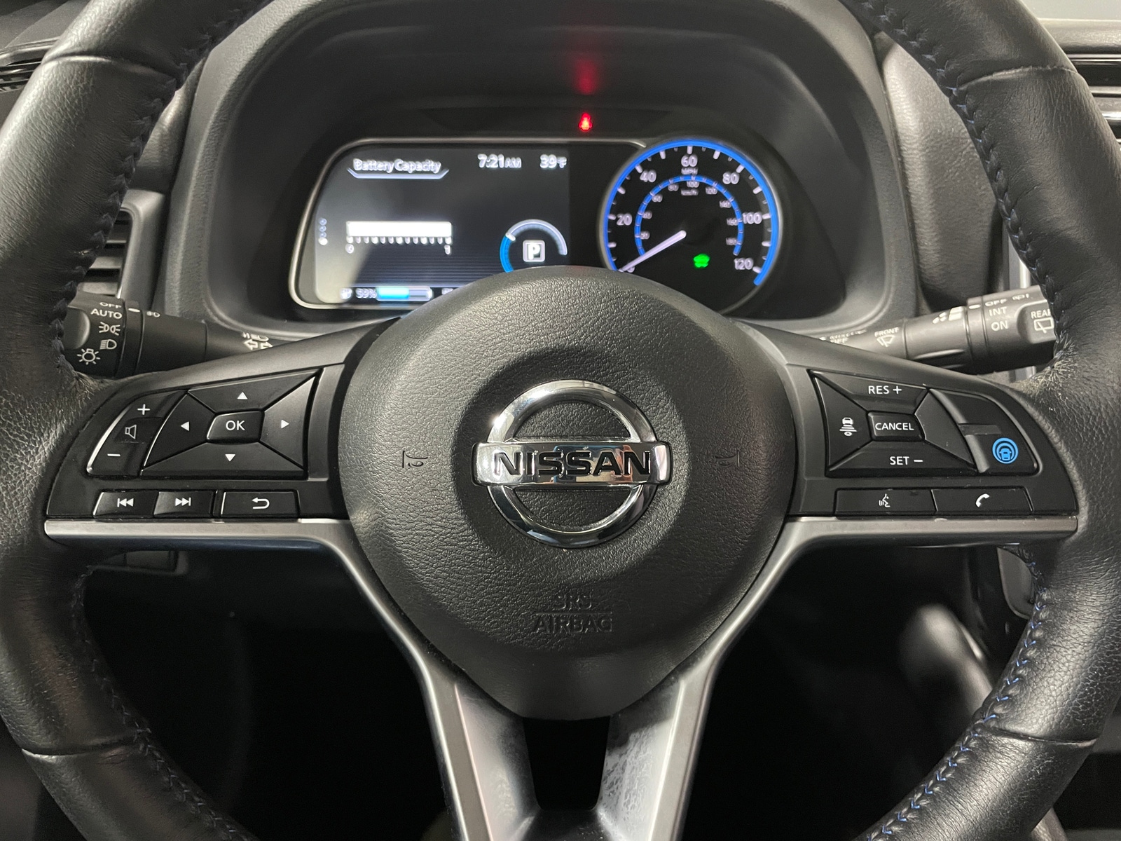 Thumbnail: 2020 Nissan Leaf - 5