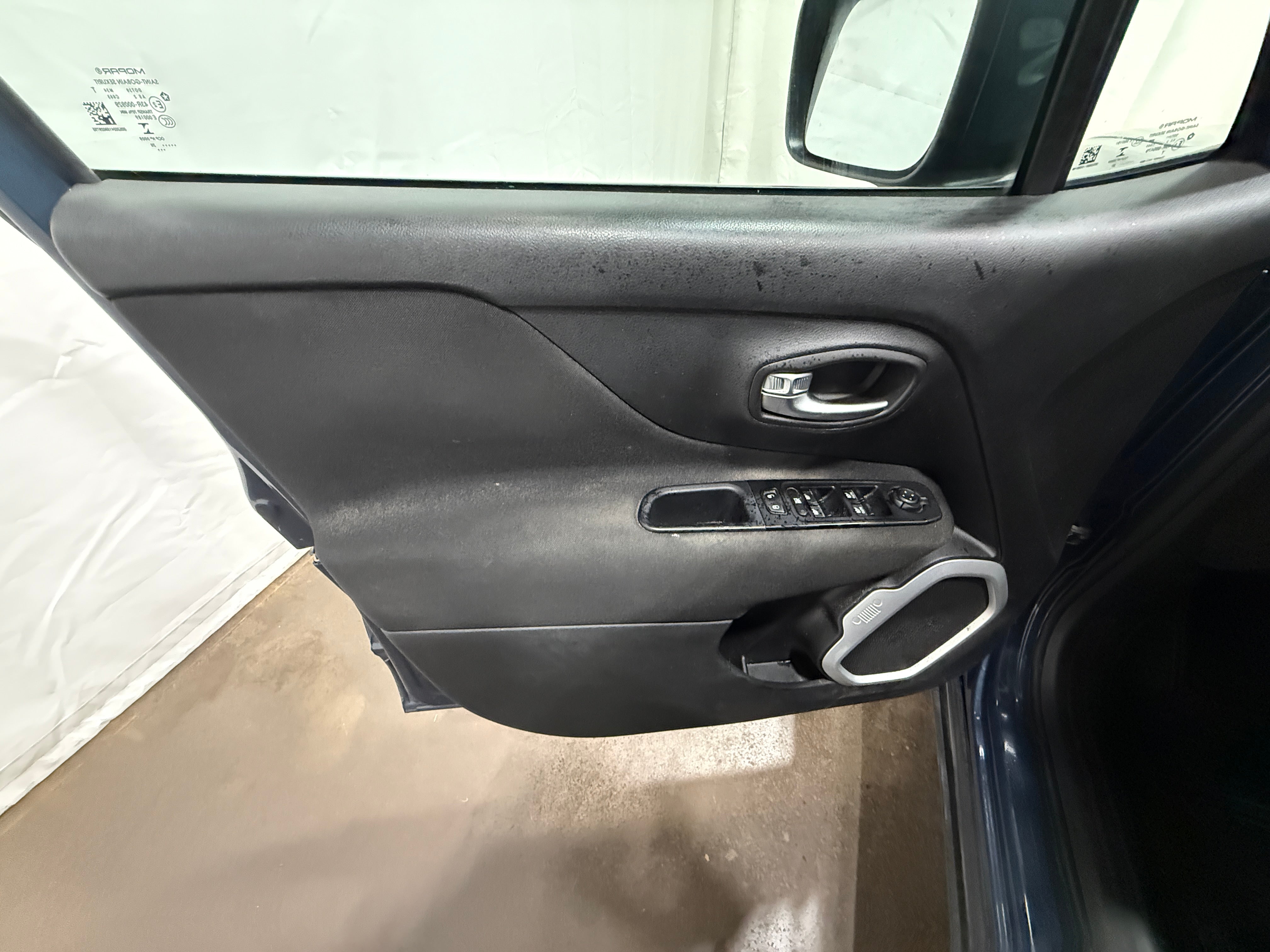 Used 2020 Jeep Renegade Latitude with VIN ZACNJBBB8LPL70945 for sale in Oak Creek, WI