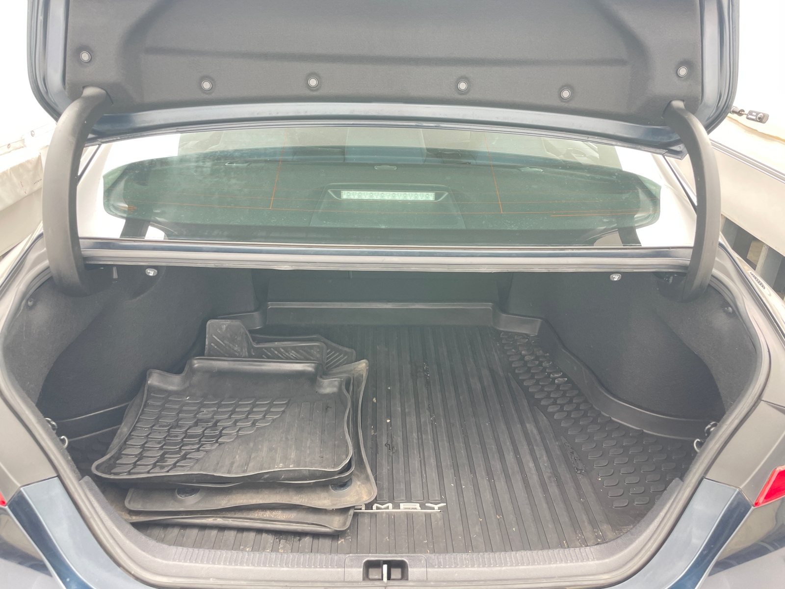 Thumbnail: 2019 Toyota Camry - 7