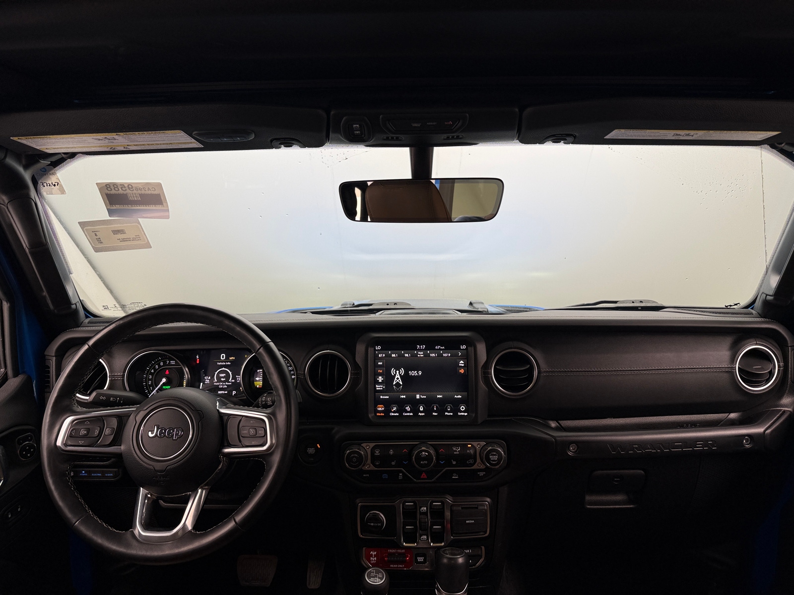 Thumbnail: 2021 Jeep Wrangler - 3