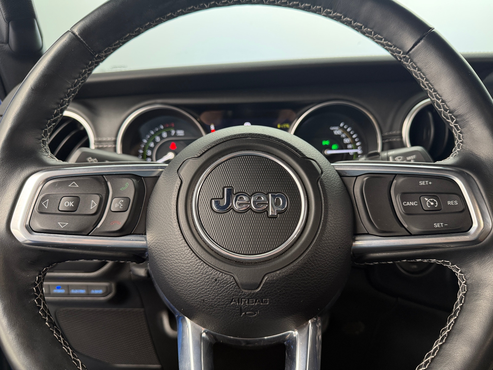 Thumbnail: 2021 Jeep Wrangler - 5