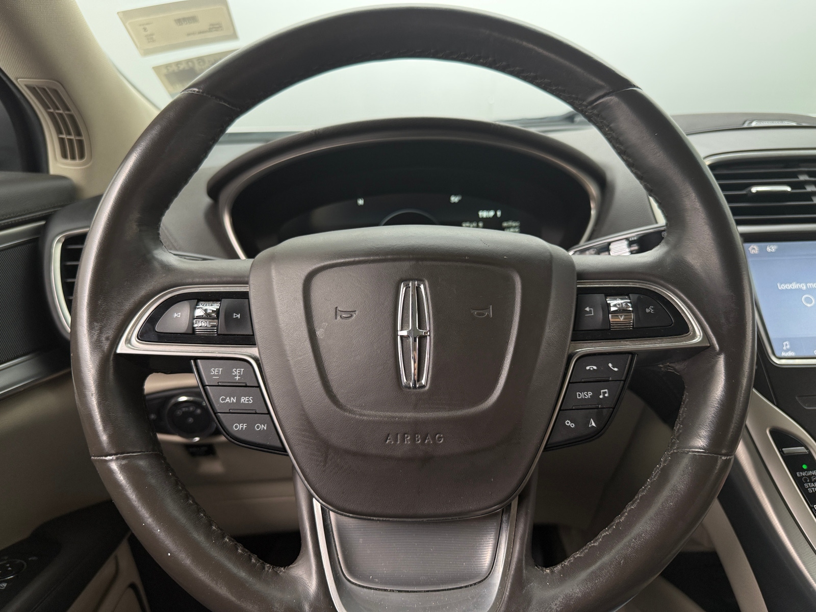 Thumbnail: 2019 Lincoln Nautilus - 4