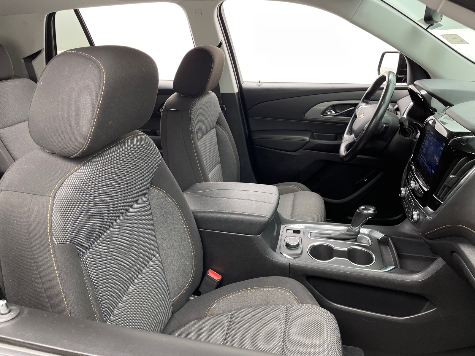 Thumbnail: 2020 Chevrolet Traverse - 2