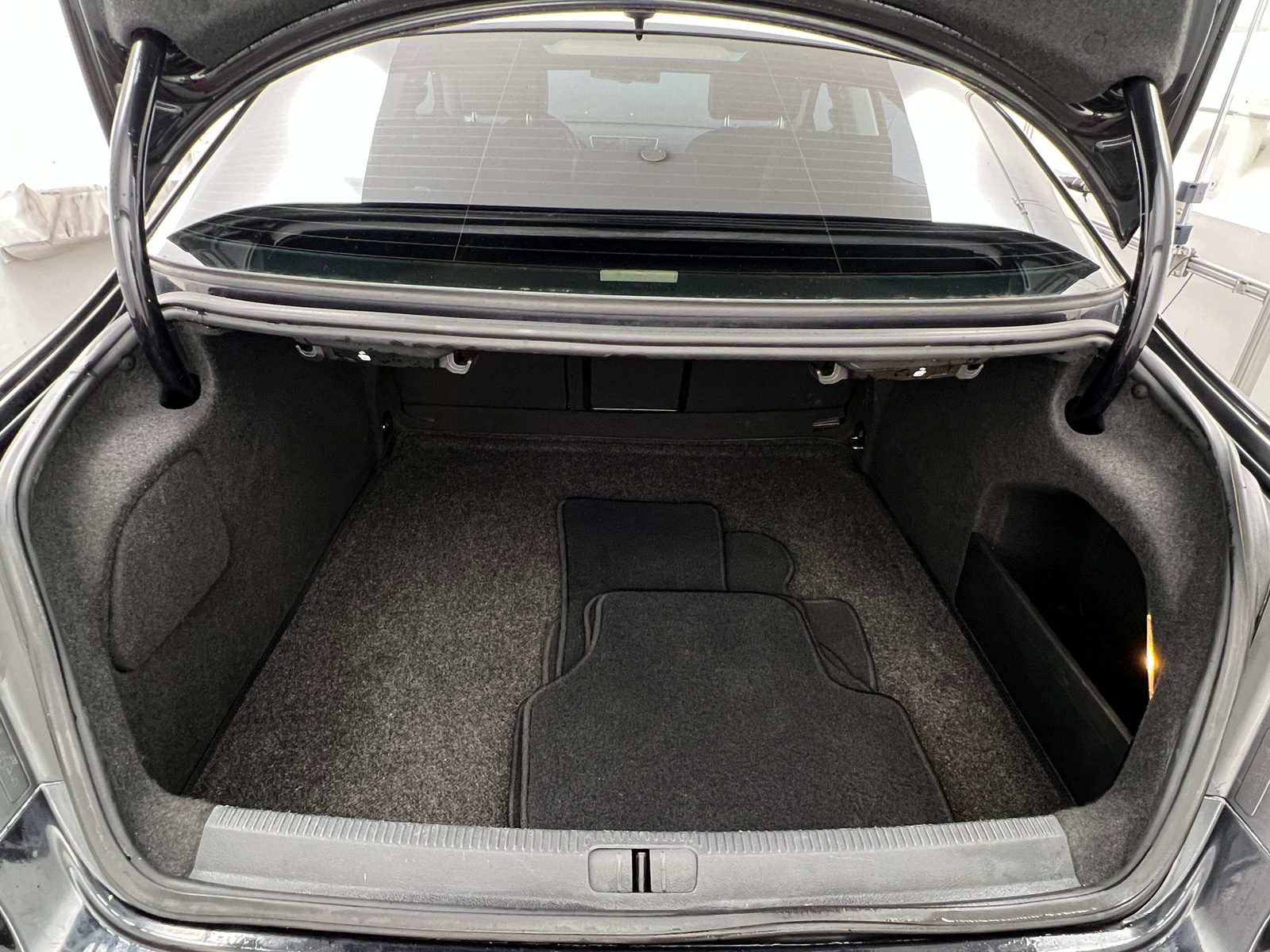 Thumbnail: 2014 Volkswagen CC - 6