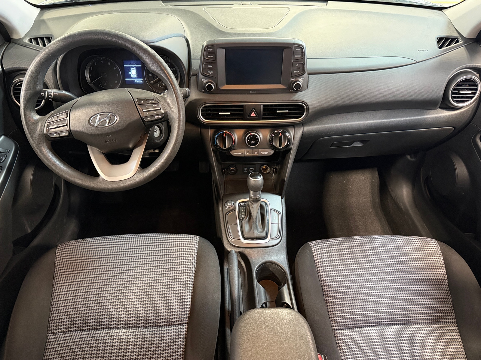 Thumbnail: 2020 Hyundai Kona - 3