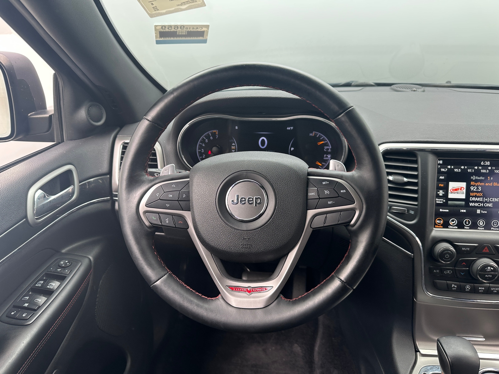 Thumbnail: 2018 Jeep Grand Cherokee - 4