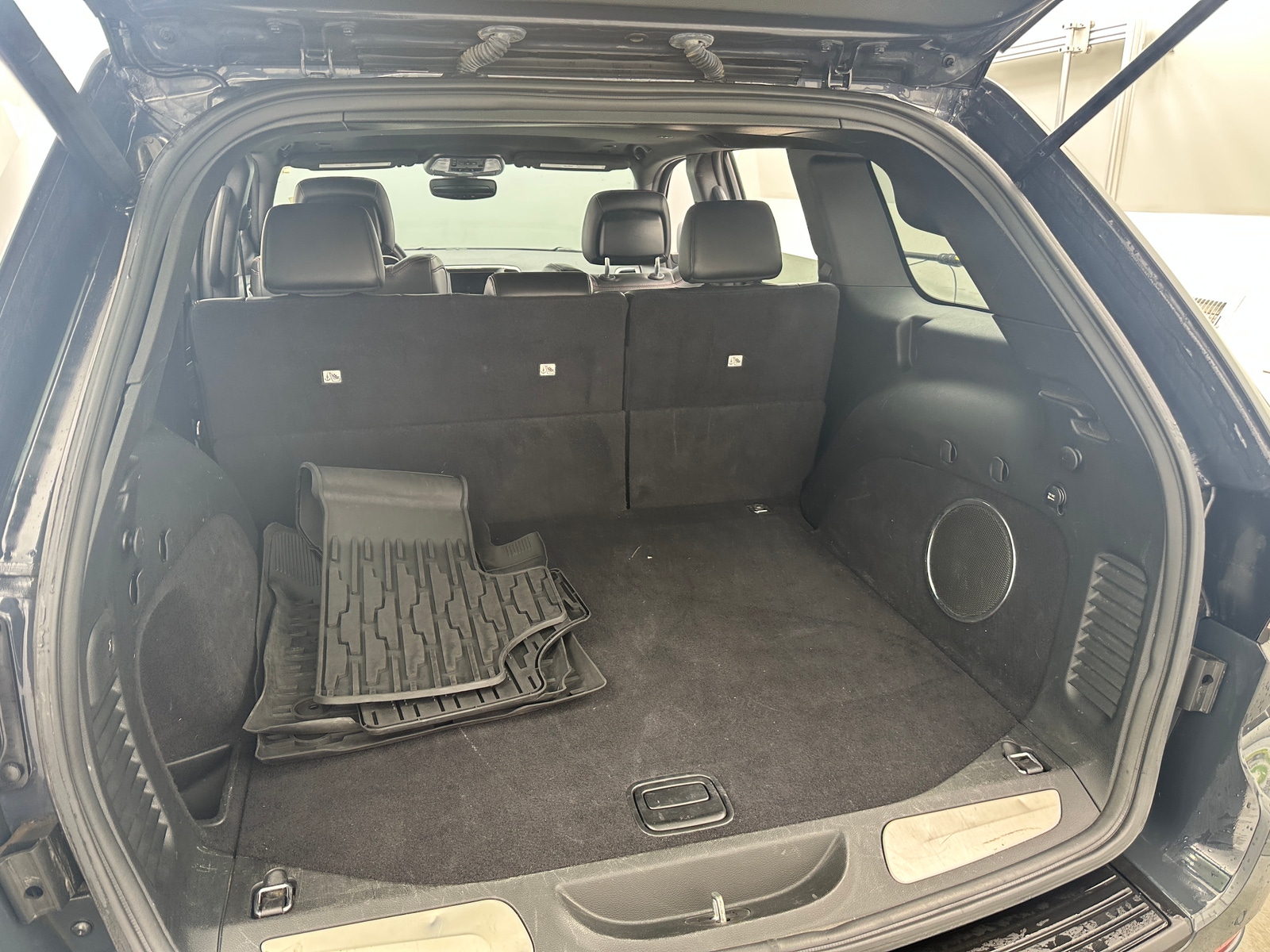 Thumbnail: 2018 Jeep Grand Cherokee - 6