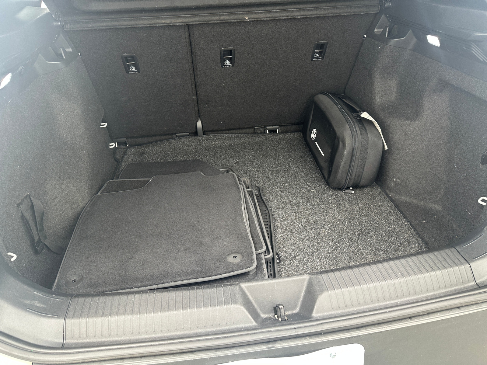 Thumbnail: 2021 Volkswagen ID.4 - 7