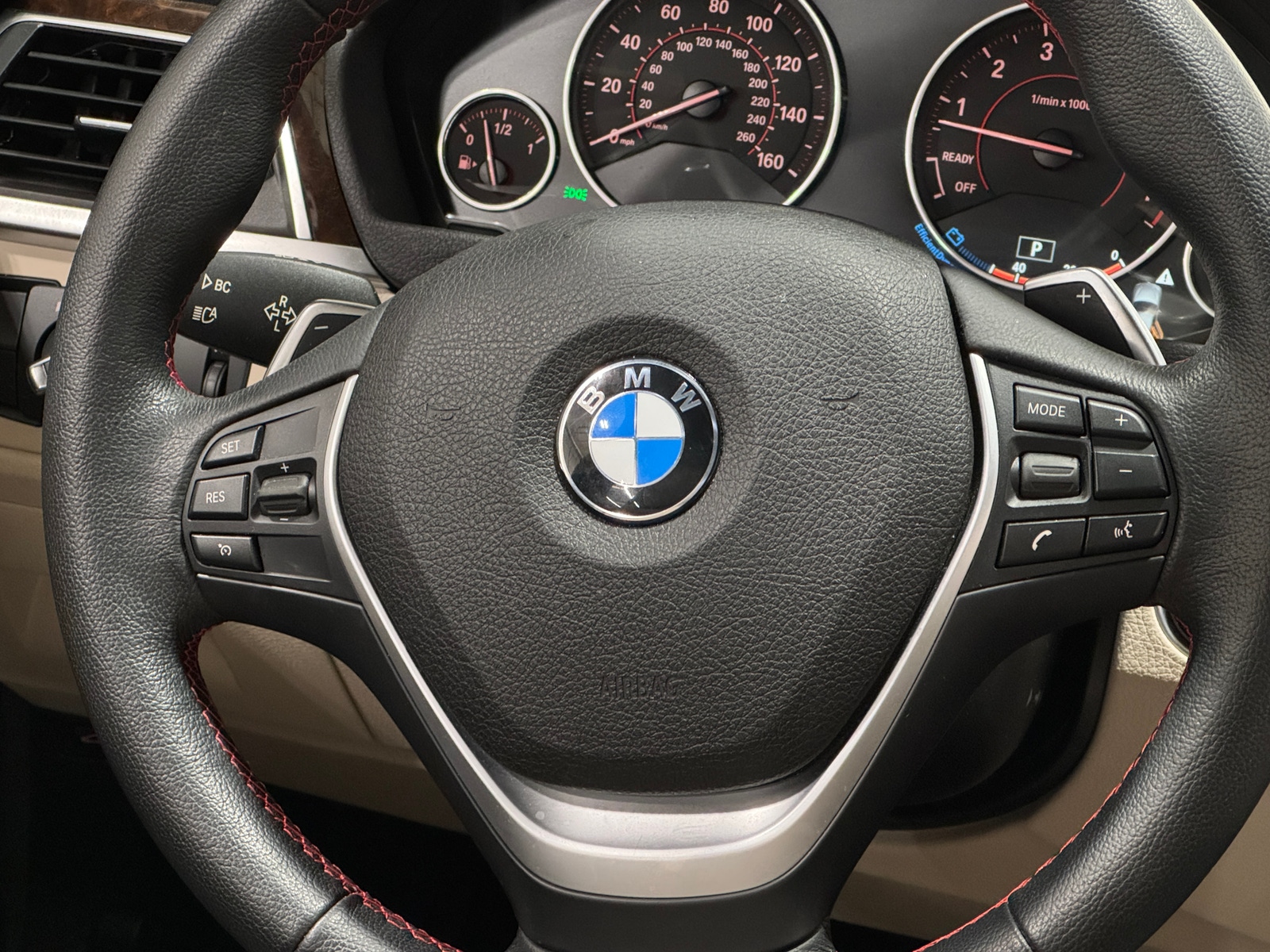 Thumbnail: 2016 BMW 3 Series - 4