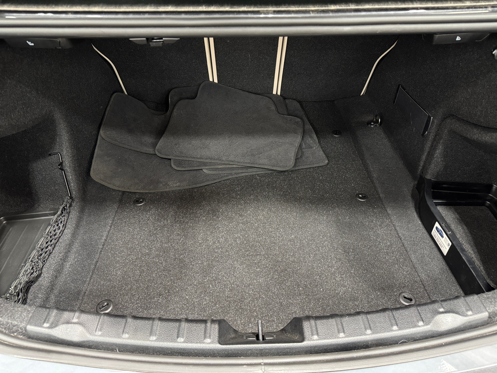 Thumbnail: 2016 BMW 3 Series - 6