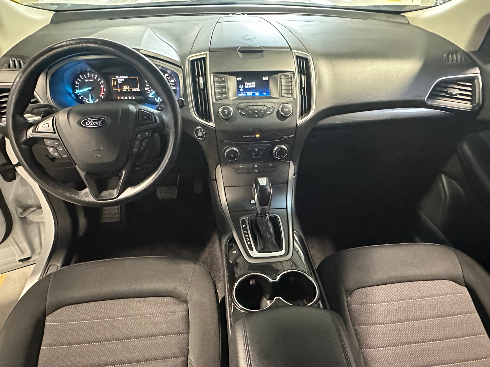 Thumbnail: 2017 Ford Edge - 3