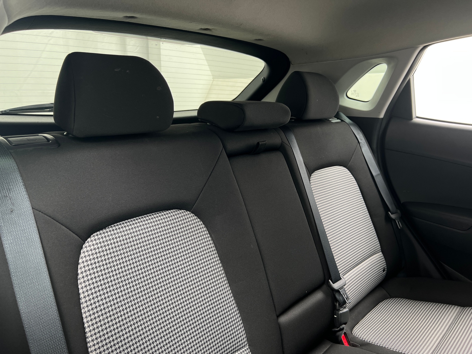 Thumbnail: 2020 Hyundai Kona - 6