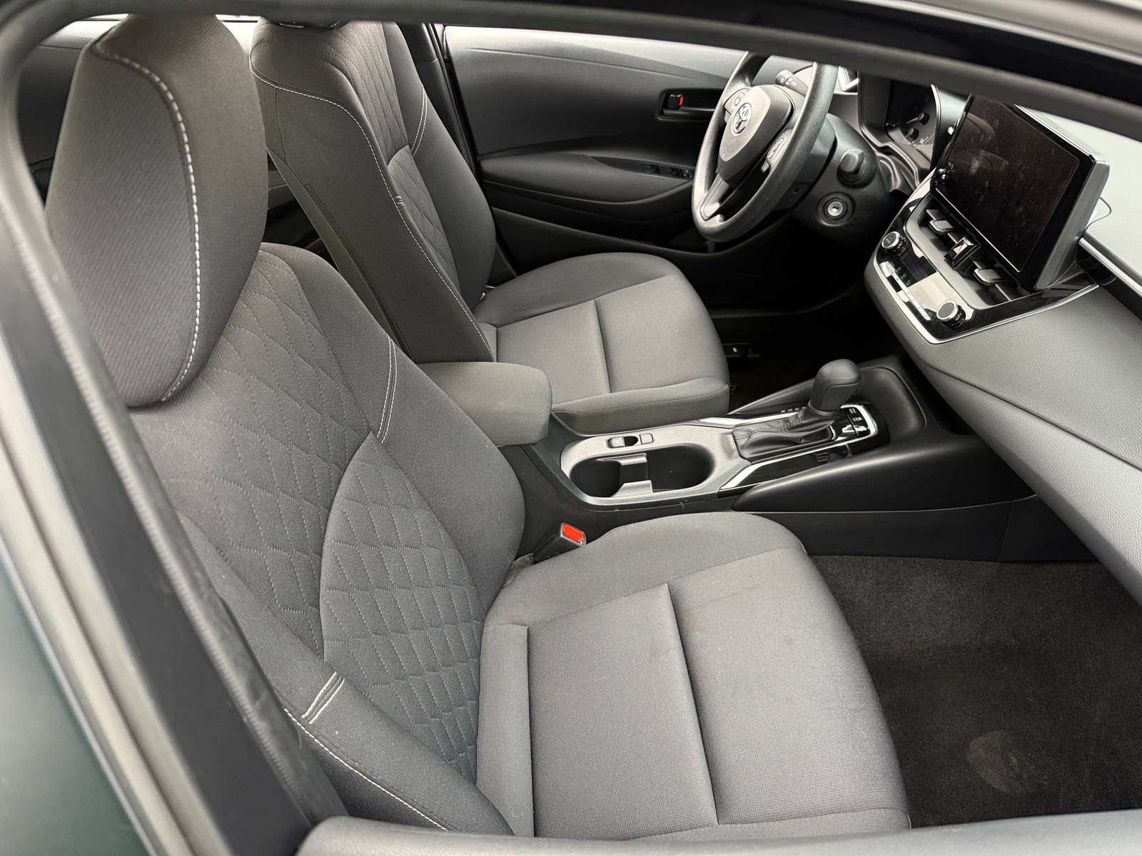 Thumbnail: 2025 Toyota Corolla - 2