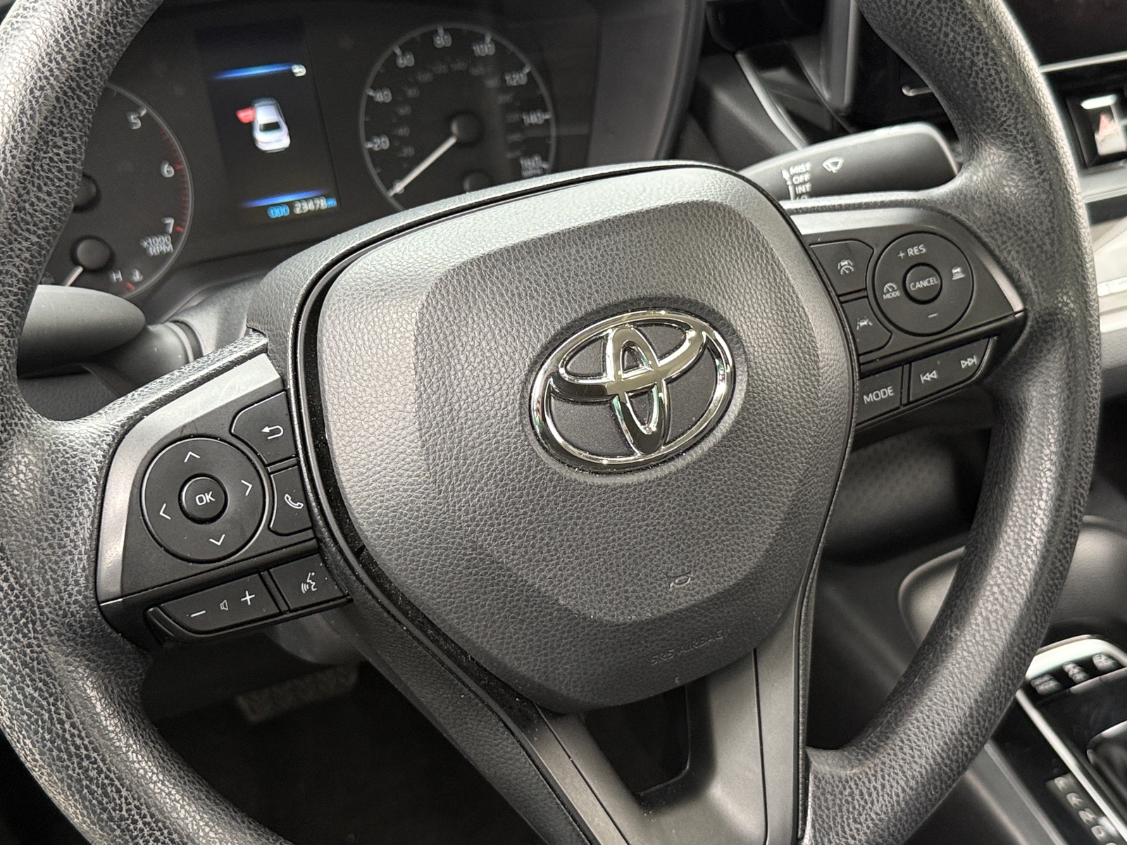 Thumbnail: 2025 Toyota Corolla - 5