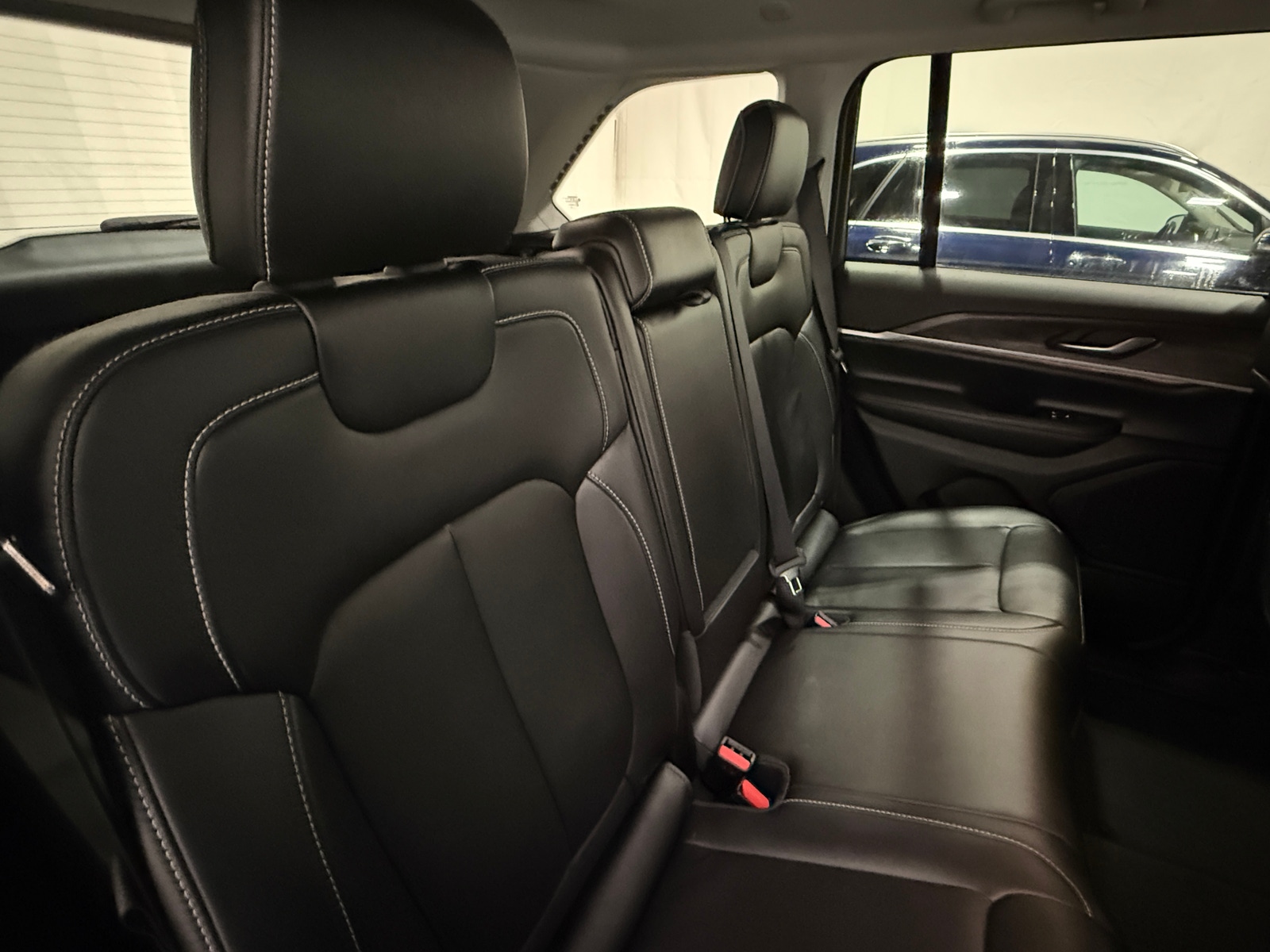 Thumbnail: 2023 Jeep Grand Cherokee - 5