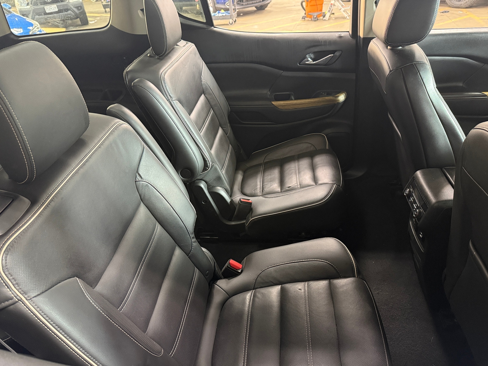 Thumbnail: 2017 GMC Acadia - 5