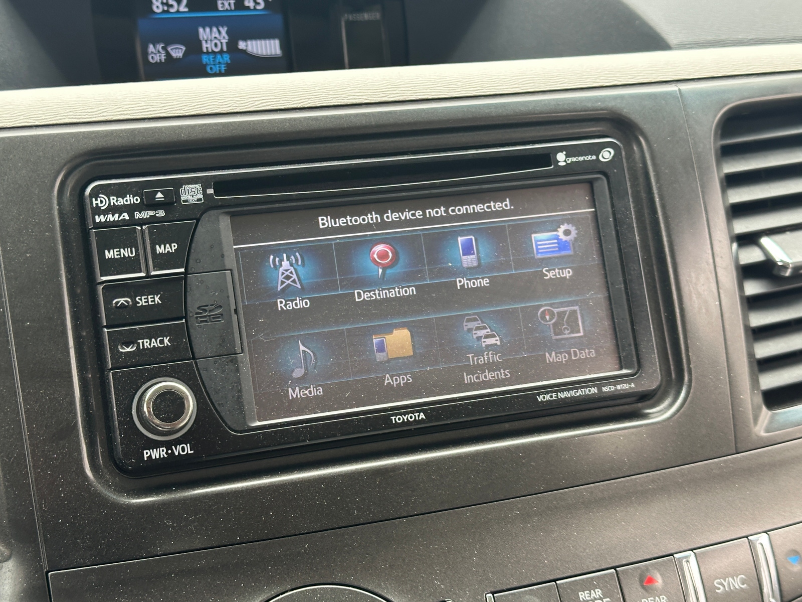 Thumbnail: 2014 Toyota Sienna - 3