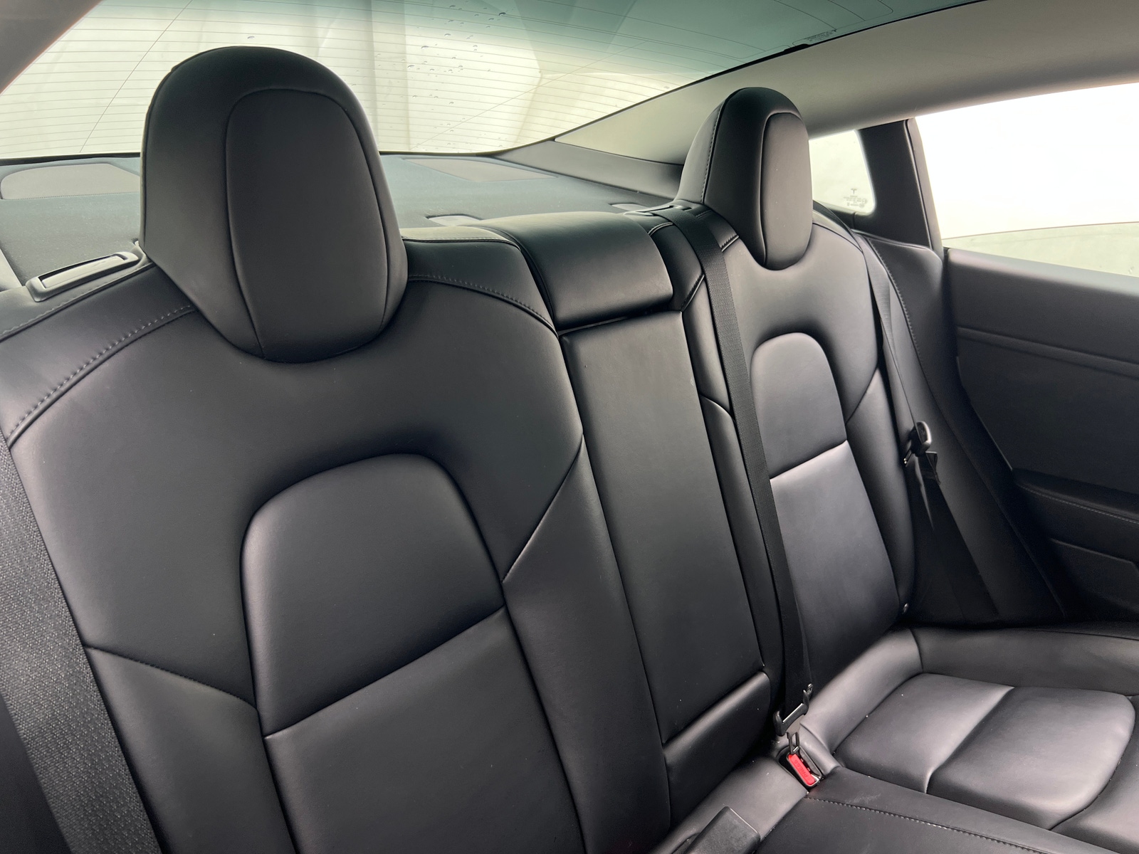 Thumbnail: 2022 Tesla Model 3 - 5