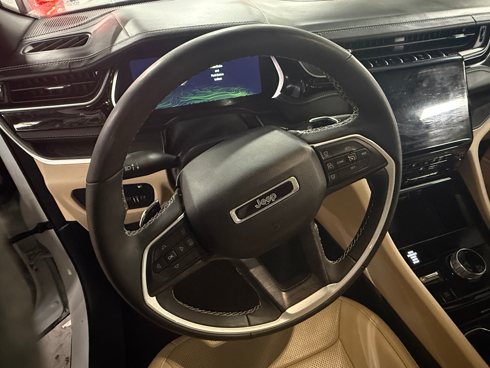 Thumbnail: 2022 Jeep Grand Cherokee - 4