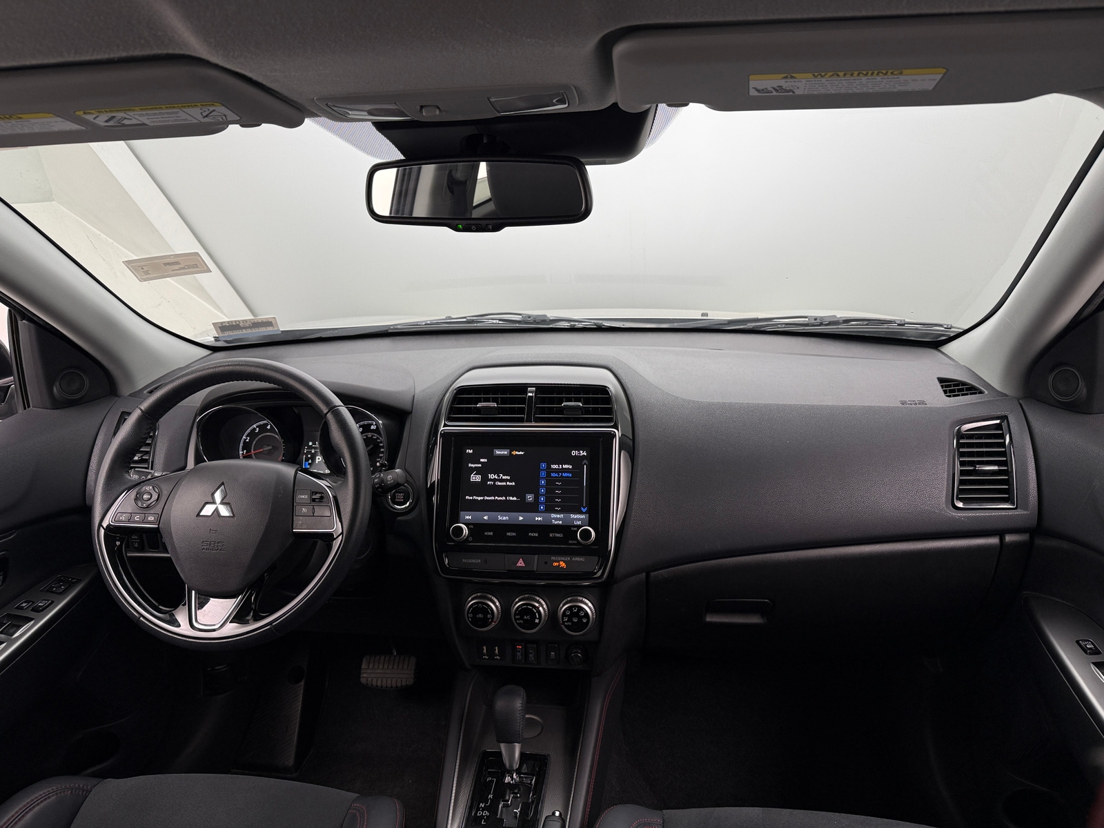 Thumbnail: 2022 Mitsubishi Outlander Sport - 3