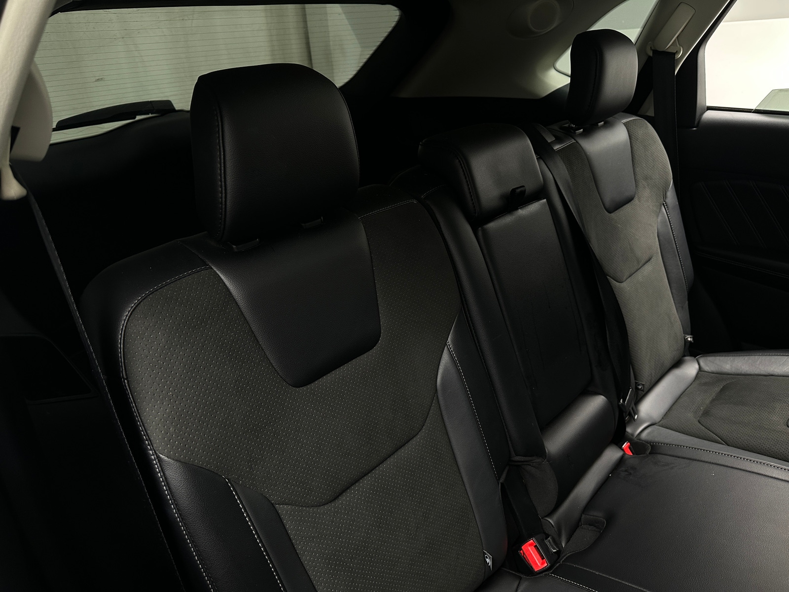 Thumbnail: 2018 Ford Edge - 5