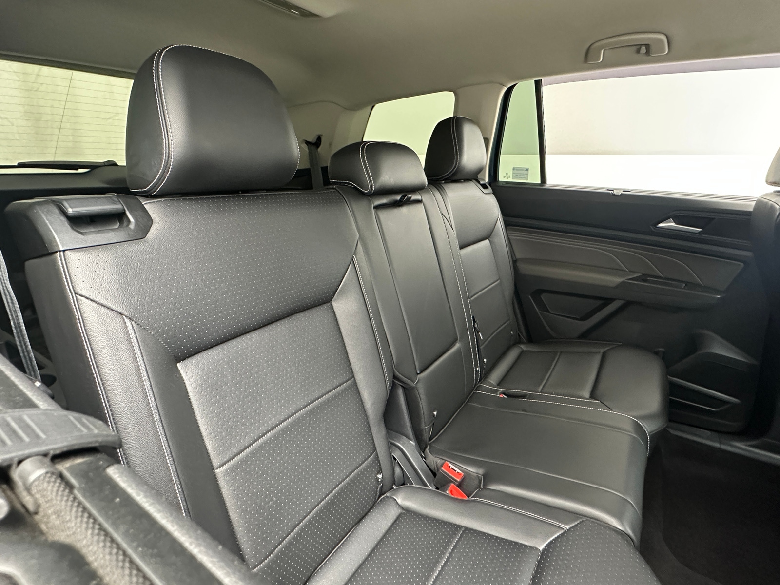 Thumbnail: 2022 Volkswagen Atlas - 5