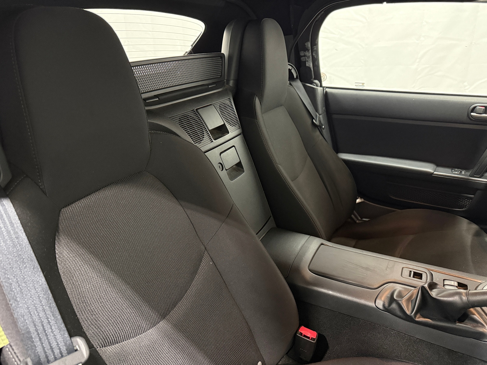 Thumbnail: 2011 Mazda MX-5 Miata - 2