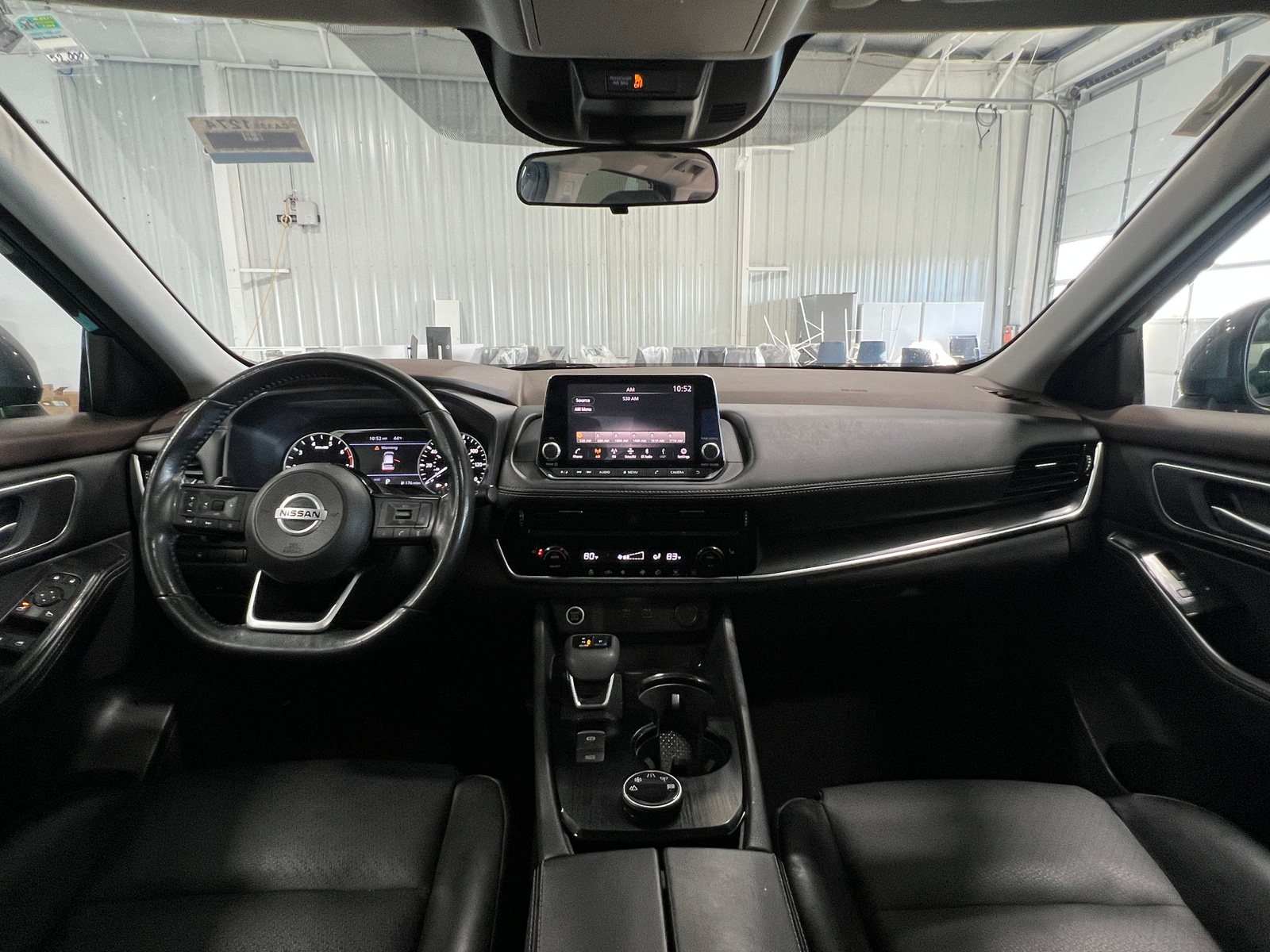 Thumbnail: 2021 Nissan Rogue - 3