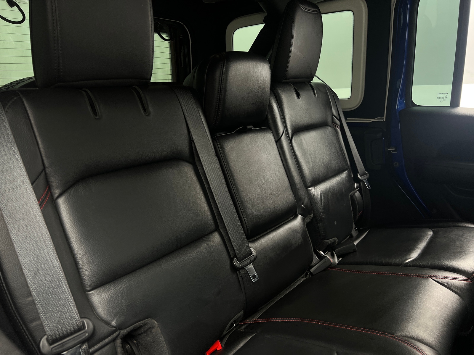 Thumbnail: 2019 Jeep Wrangler - 5